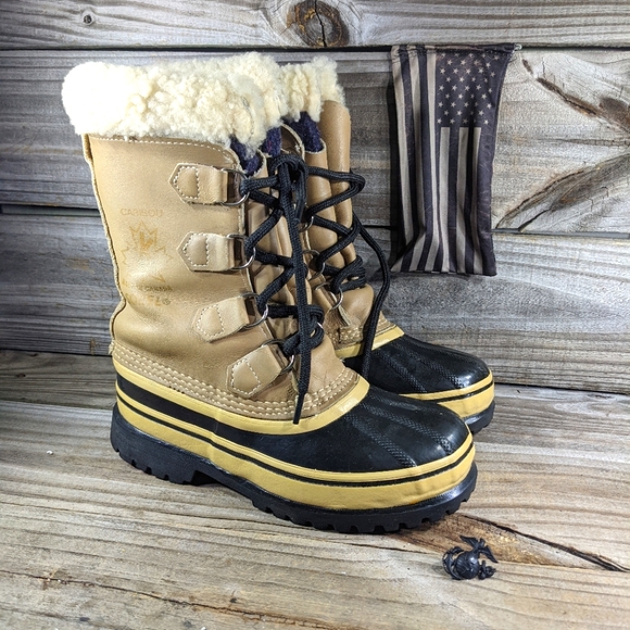 Sorel Shoes - Sorel Caribou Kufman boots,7.5,cream Black 🖤